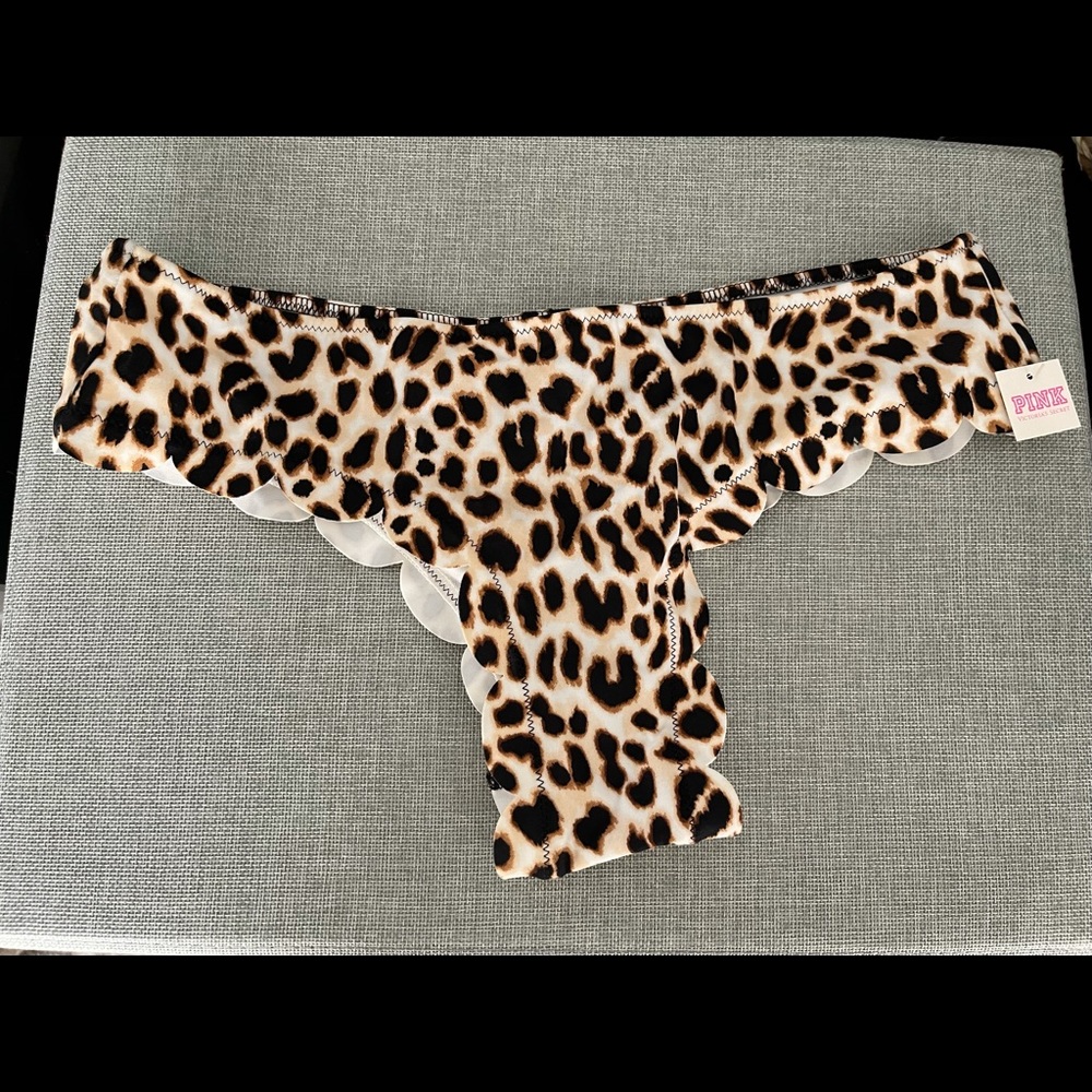 NWT Cheetah Cheeky Bikini Bottoms
